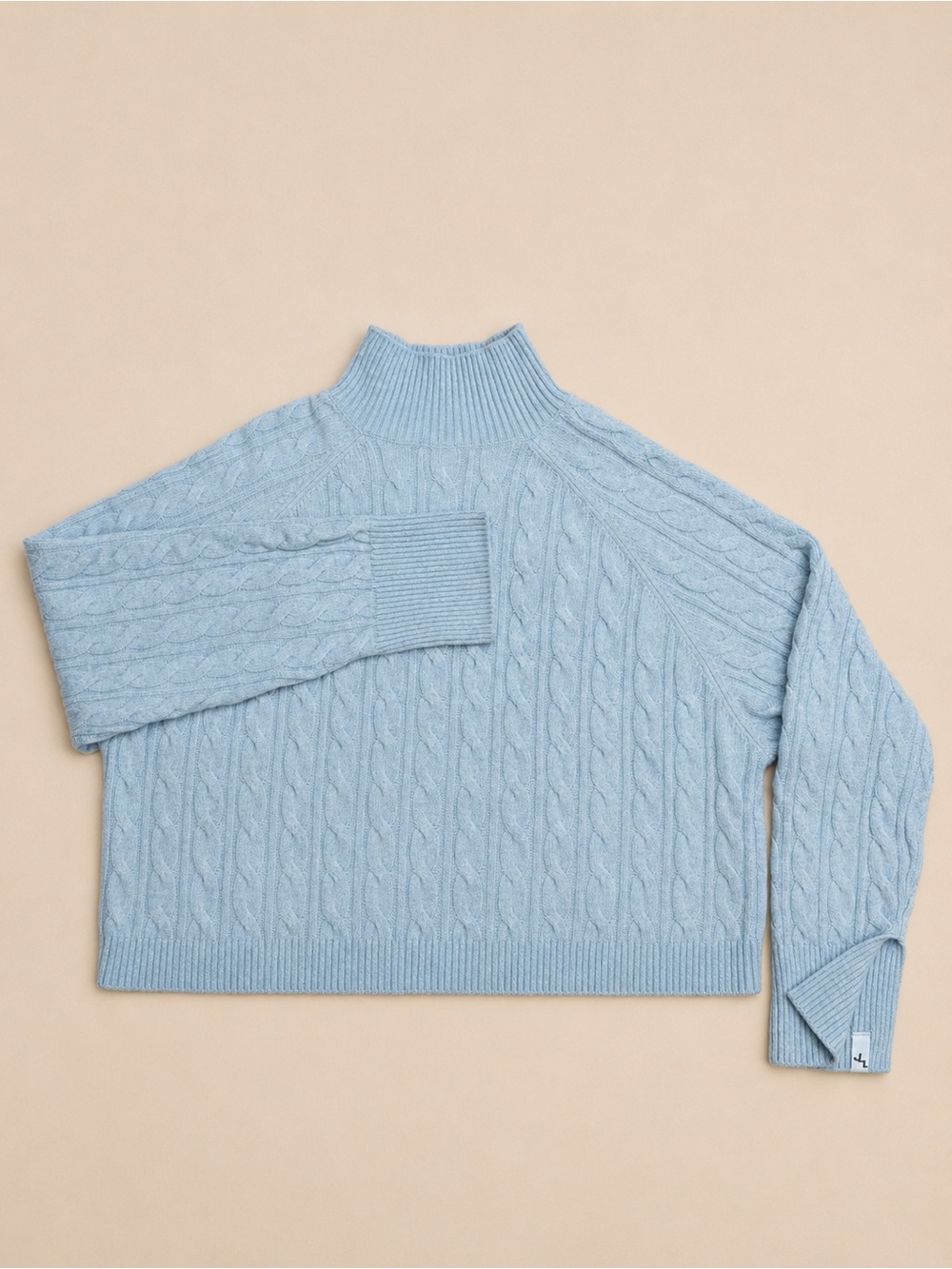 🦋 NWT Light Blue Cropped Cable Knit Mock Neck Sweater - Women Sz L